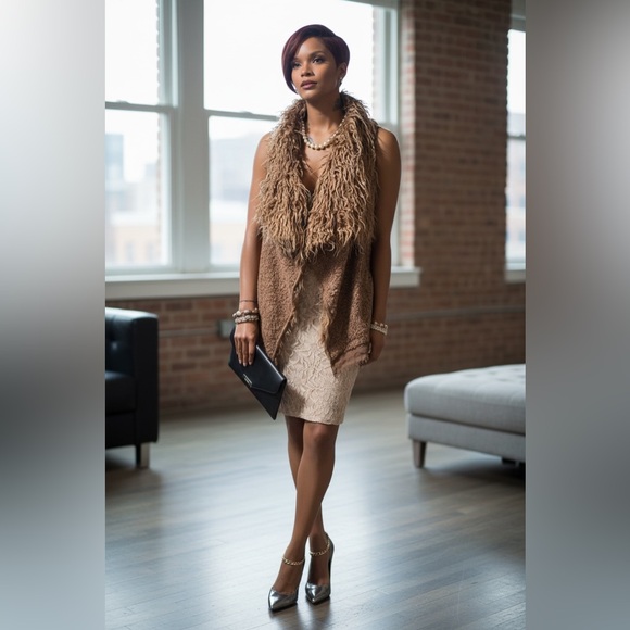 Elegant Brown and Cream Midi Dress - Picture 12 of 16